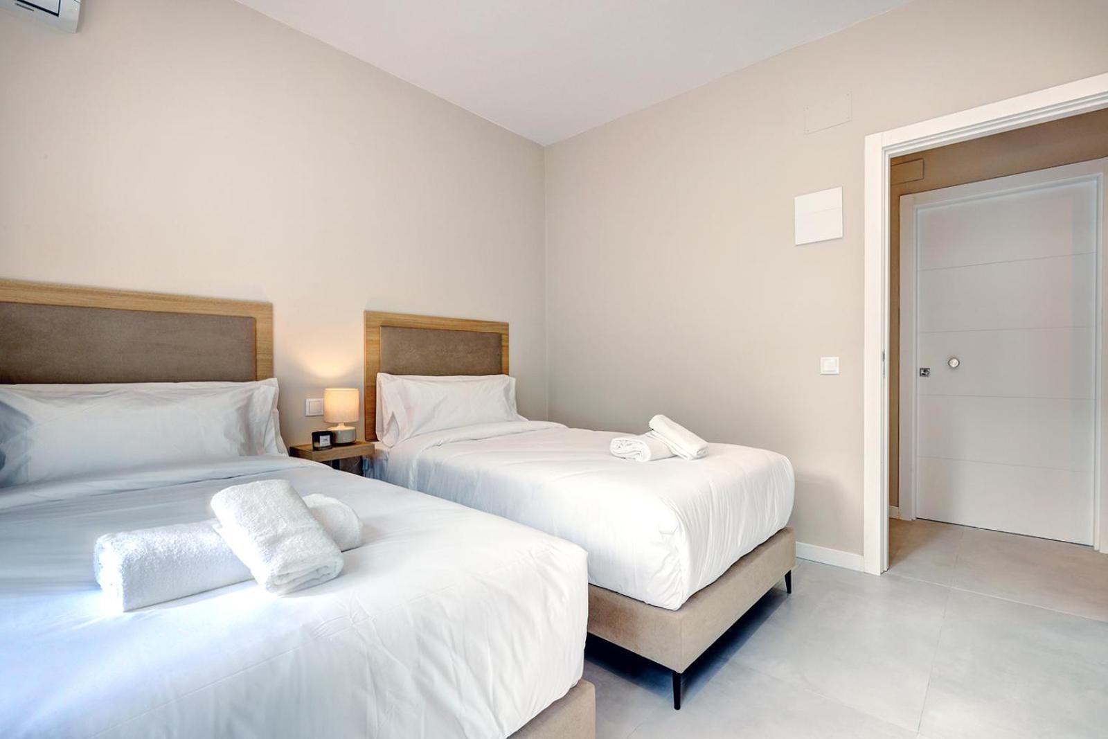 Hostal Puerta Almar Estepona Exterior foto